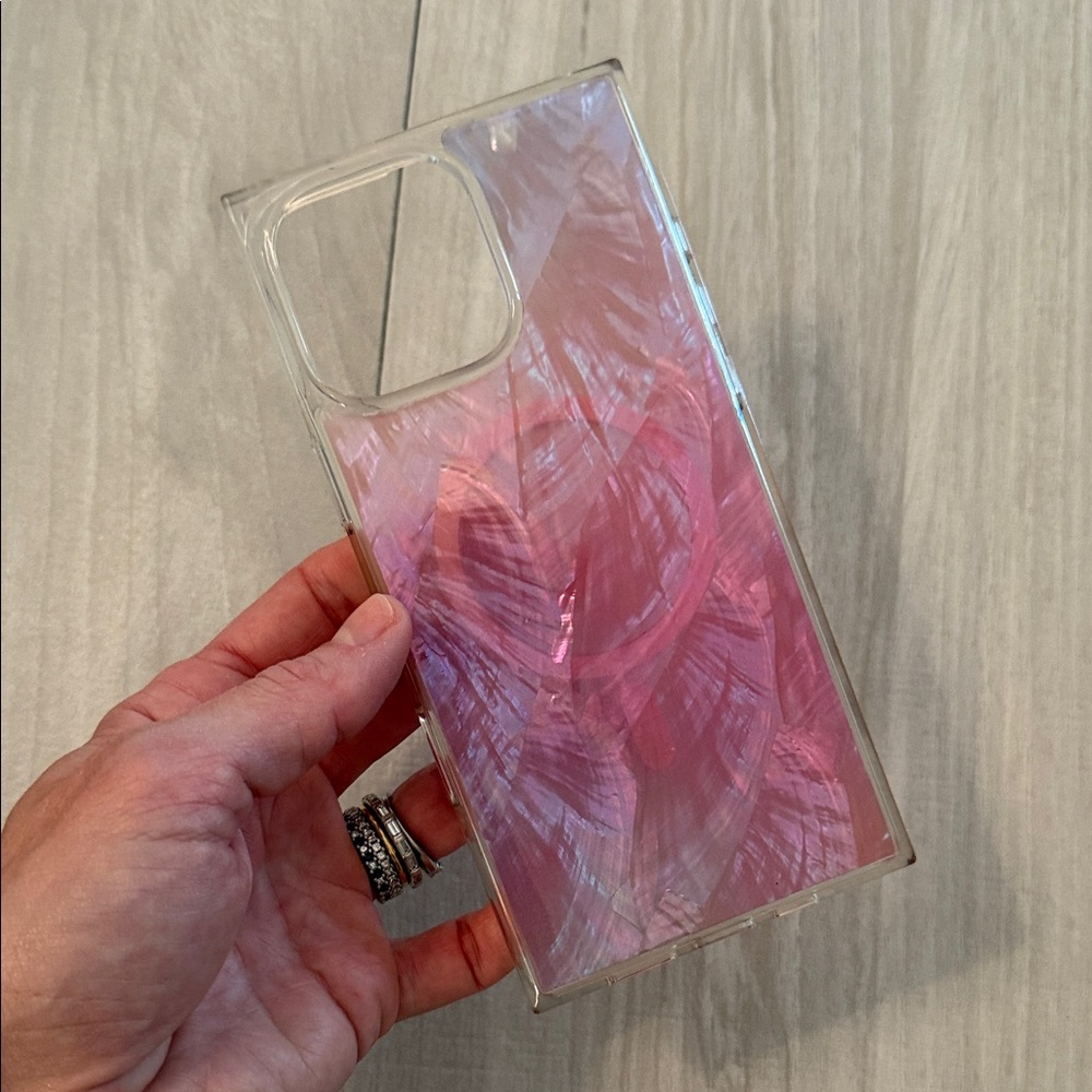 Flaunt 16 Pro Max Square Case